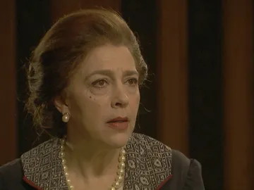 La lección de vida de Francisca Montenegro a María La lección de vida de Francisca Montenegro a María