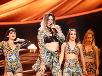 Actuación de Ricky Merino como Mimi Actuación de Ricky Merino como Mimi