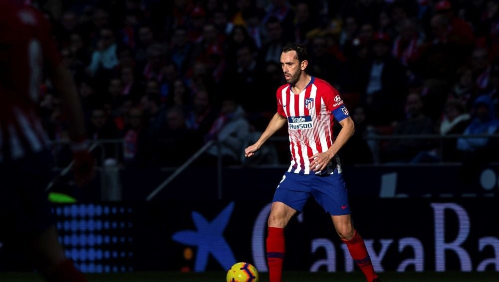 Diego Godín en un partido del Atlético de Madrid