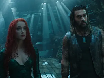 Amber Heard y Jason Momoa en 'Aquaman' Amber Heard y Jason Momoa en 'Aquaman'