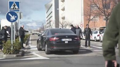 Tres taxistas detenidos por pinchar las ruedas a un VTC