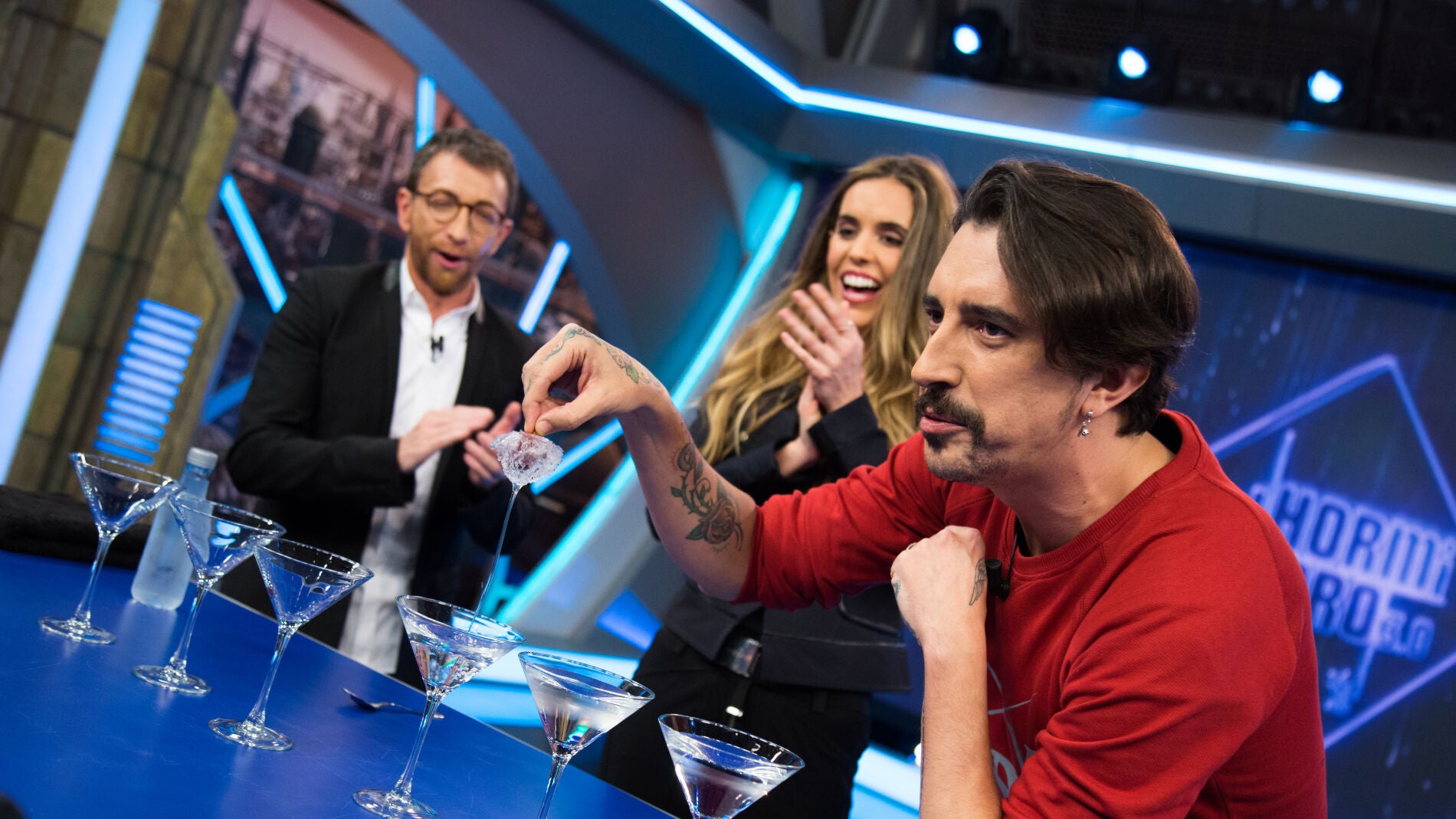 Marron consigue que Ona Carbonell haga magia con el agua m&aacute;s fr&iacute;a