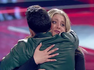 Vídeo: Luis Fonsi consigue a Rolita en su equipo Vídeo: Luis Fonsi consigue a Rolita en su equipo