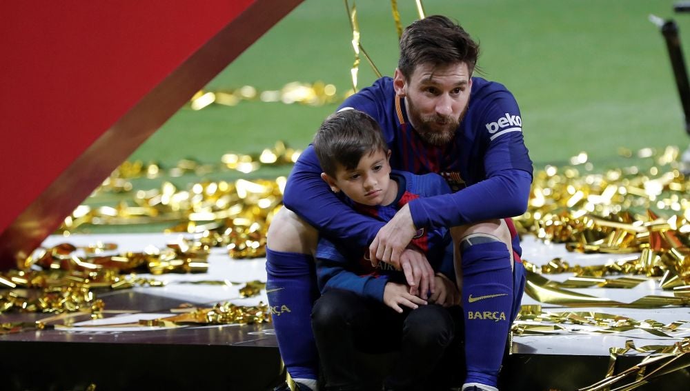 Messi, junto a su hijo Thiago