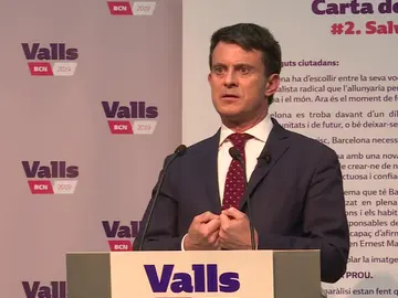 Valls: "El populismo de Colau está creando un ámbito favorable a los intereses del mundo separatista" Valls: "El populismo de Colau está creando un ámbito favorable a los intereses del mundo separatista"