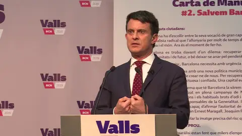 Valls: "El populismo de Colau está creando un ámbito favorable a los intereses del mundo separatista" Valls: "El populismo de Colau está creando un ámbito favorable a los intereses del mundo separatista"