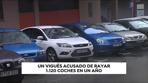 Un vigués, acusado de rayar más de mil coches en un año Un vigués, acusado de rayar más de mil coches en un año