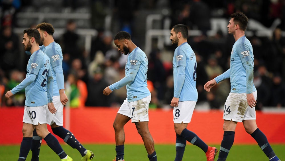 Los jugadores del Manchester City, cabizbajos