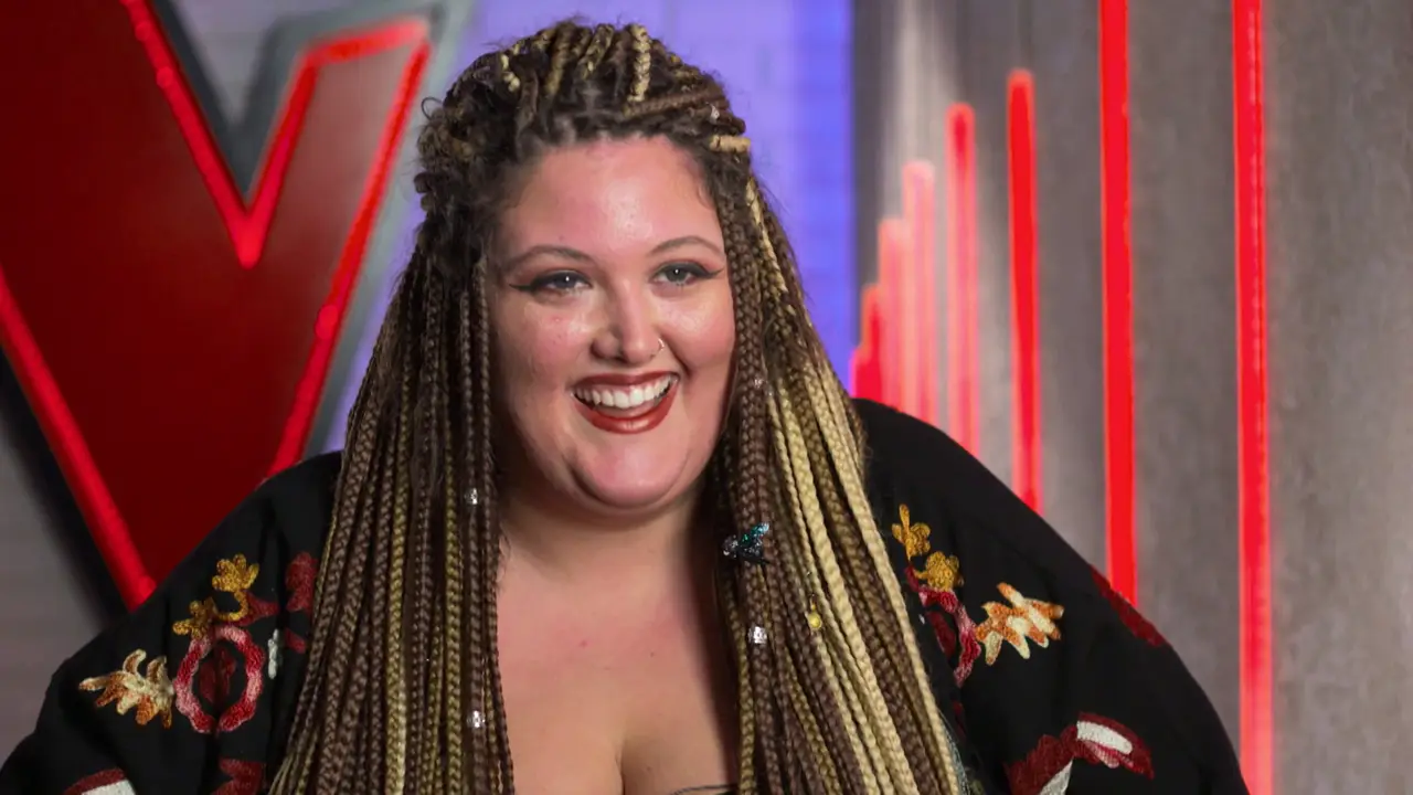 VÍDEO - LA VOZ: Adriana Rosa: “Vengo a reivindicar que en la música no importan los kilos”