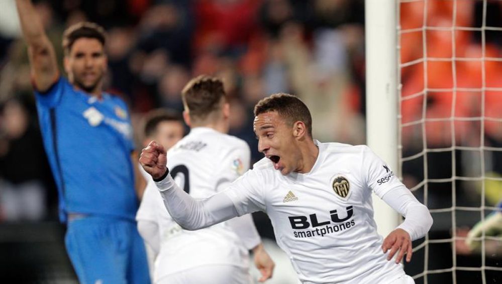 Rodrigo celebra su gol al Getafe. 