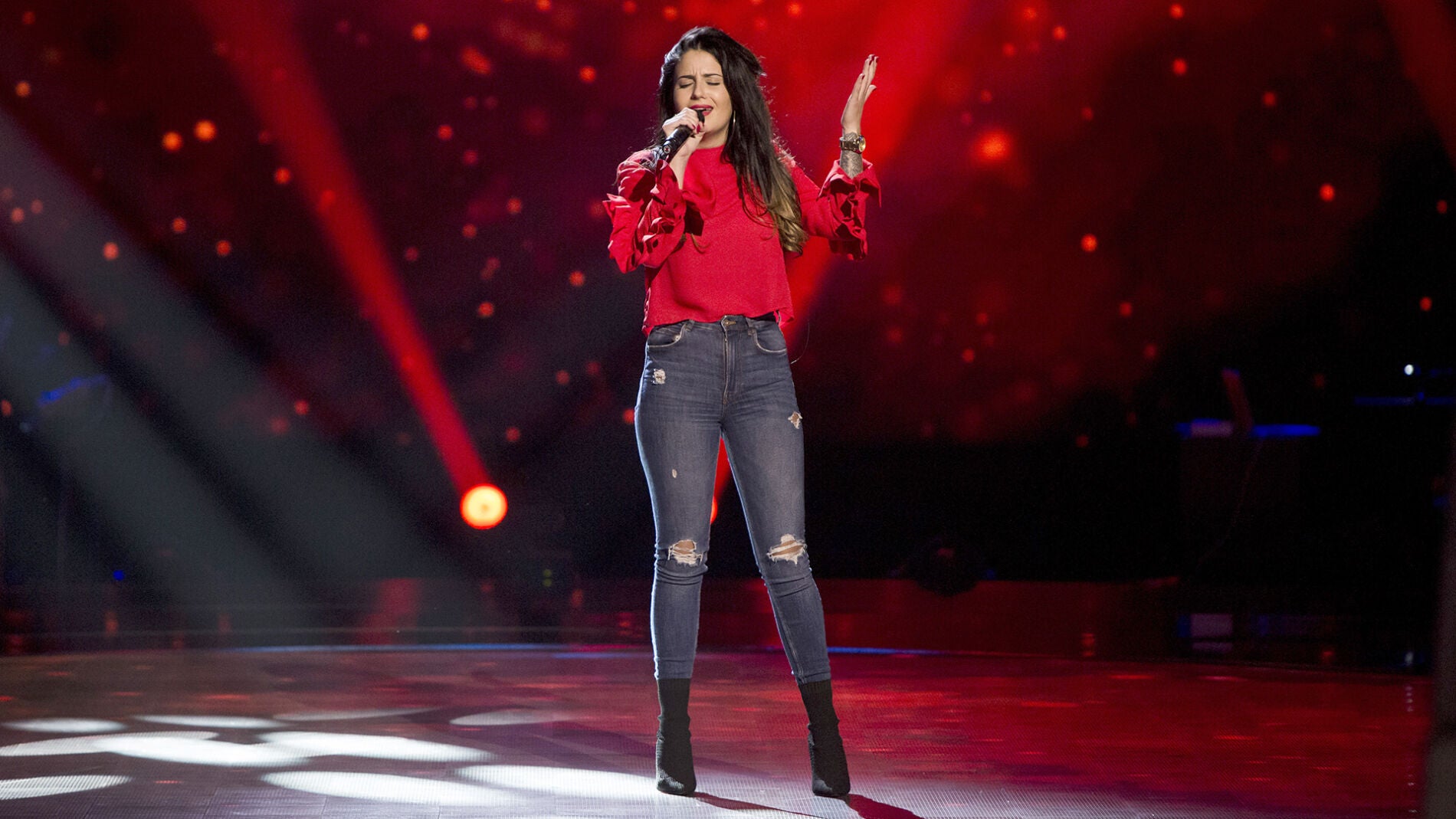 V&Iacute;DEO - LA VOZ: Mar&iacute;a Cort&eacute;s canta &lsquo;Si a veces hablo de ti&rsquo; en las &lsquo;Audiciones a ciegas&rsquo;