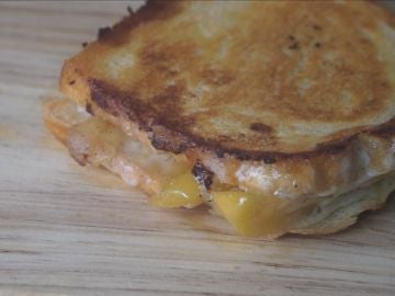 Apple Grilled Cheese Sandwich Apple Grilled Cheese Sandwich
