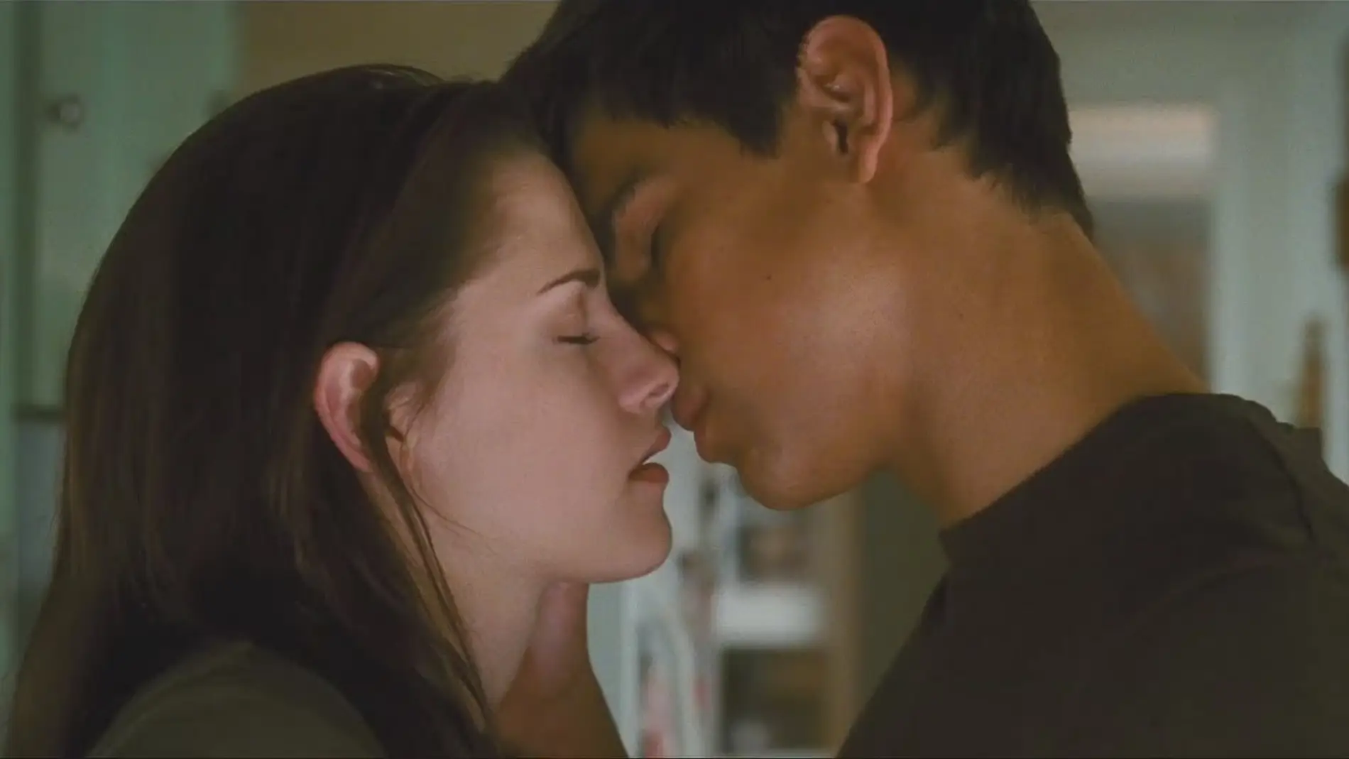 Kristen Stewart y Taylor Lautner en 'Crepúsculo'