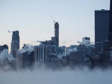 Amanecer de este miércoles en el lago Michigan en Chicago, Amanecer de este miércoles en el lago Michigan en Chicago,