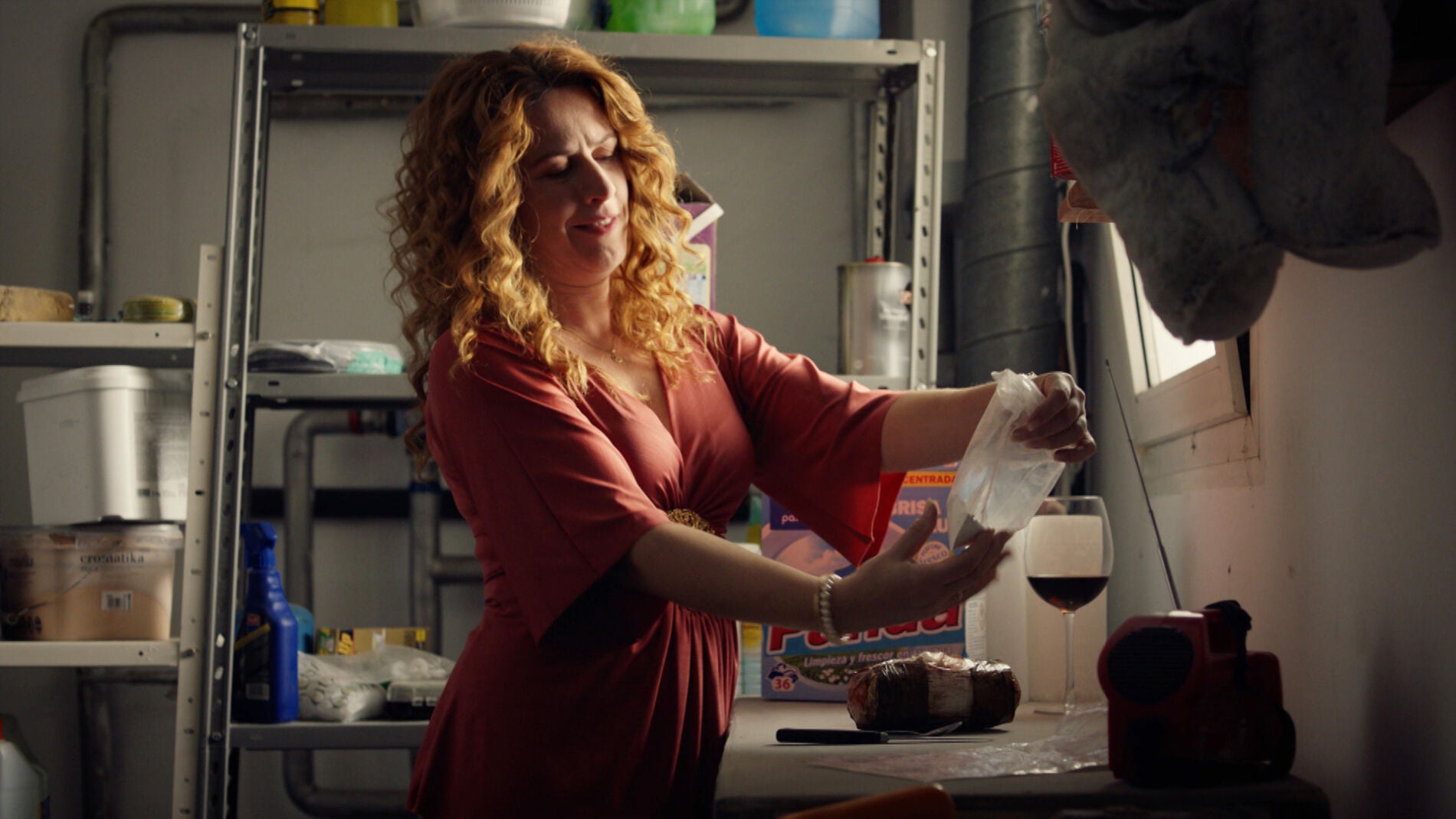 El plan de Almudena al descubrir que Francisco le ha dejado sin dinero