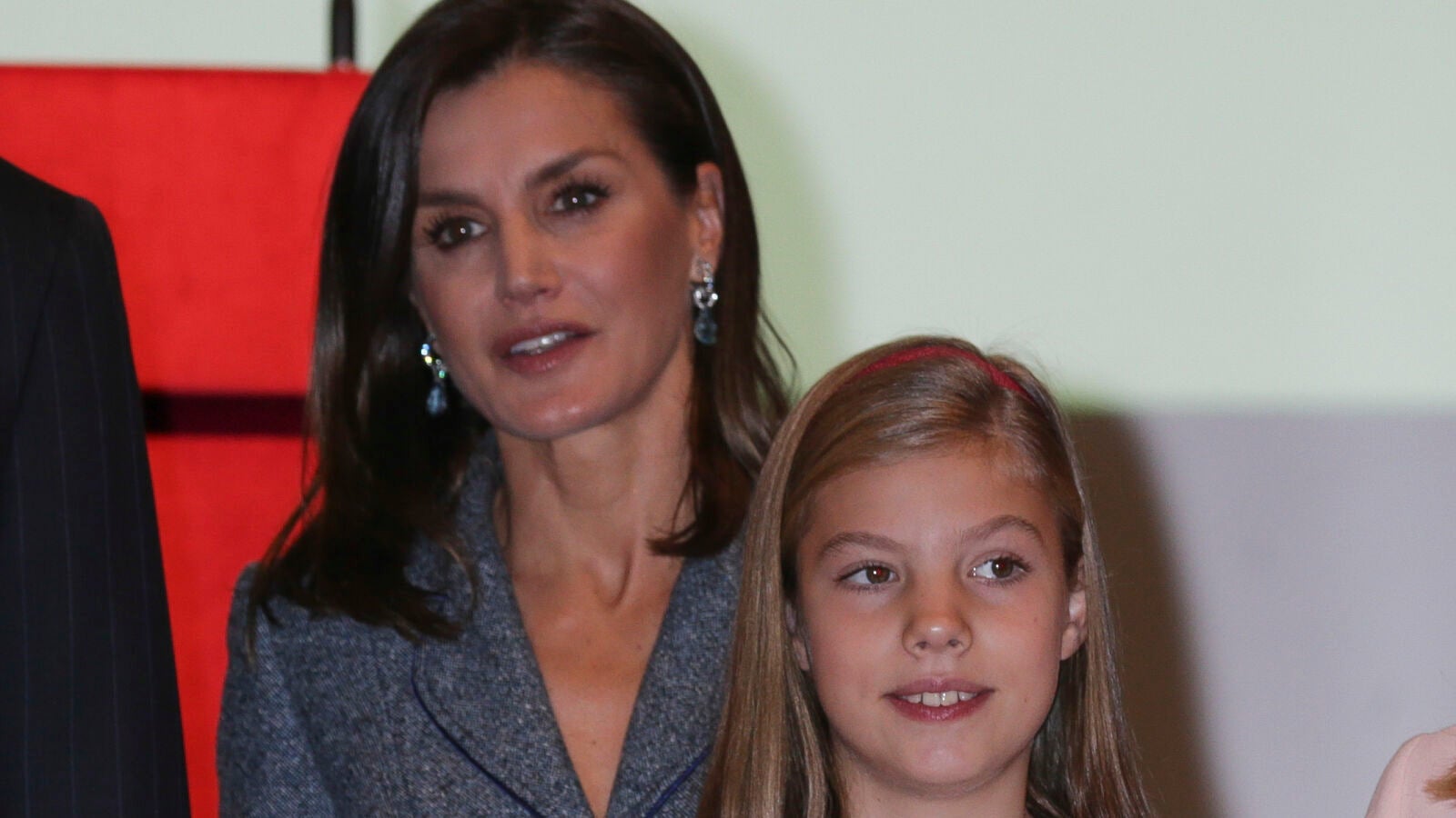 La infanta Sofía se viste con ropa de su madre, la reina Letizia 
