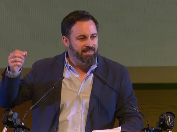 Abascal, en un acto multitudinario: "Vox ha hecho historia en Andalucía" Abascal, en un acto multitudinario: "Vox ha hecho historia en Andalucía"