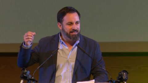 Abascal, en un acto multitudinario: "Vox ha hecho historia en Andaluc&iacute;a"