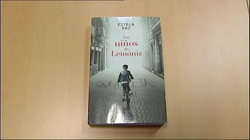 Estela Baz presenta 'Los niños de Lemóniz': la historia de los años de plomo de ETA desde la mirada de una niña Estela Baz presenta 'Los niños de Lemóniz': la historia de los años de plomo de ETA desde la mirada de una niña