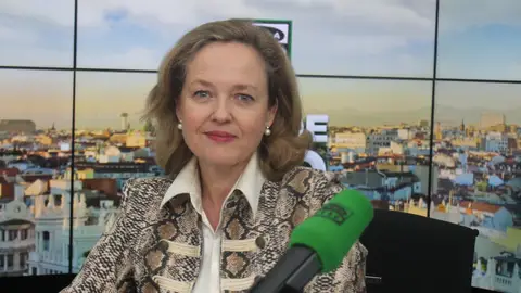 La ministra de Economía, Nadia Calviño, en Más de uno La ministra de Economía, Nadia Calviño, en Más de uno