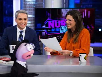 Nuria Roca repasa los titulares más sacados de contexto sobre 'El Hormiguero 3.0' Nuria Roca repasa los titulares más sacados de contexto sobre 'El Hormiguero 3.0'
