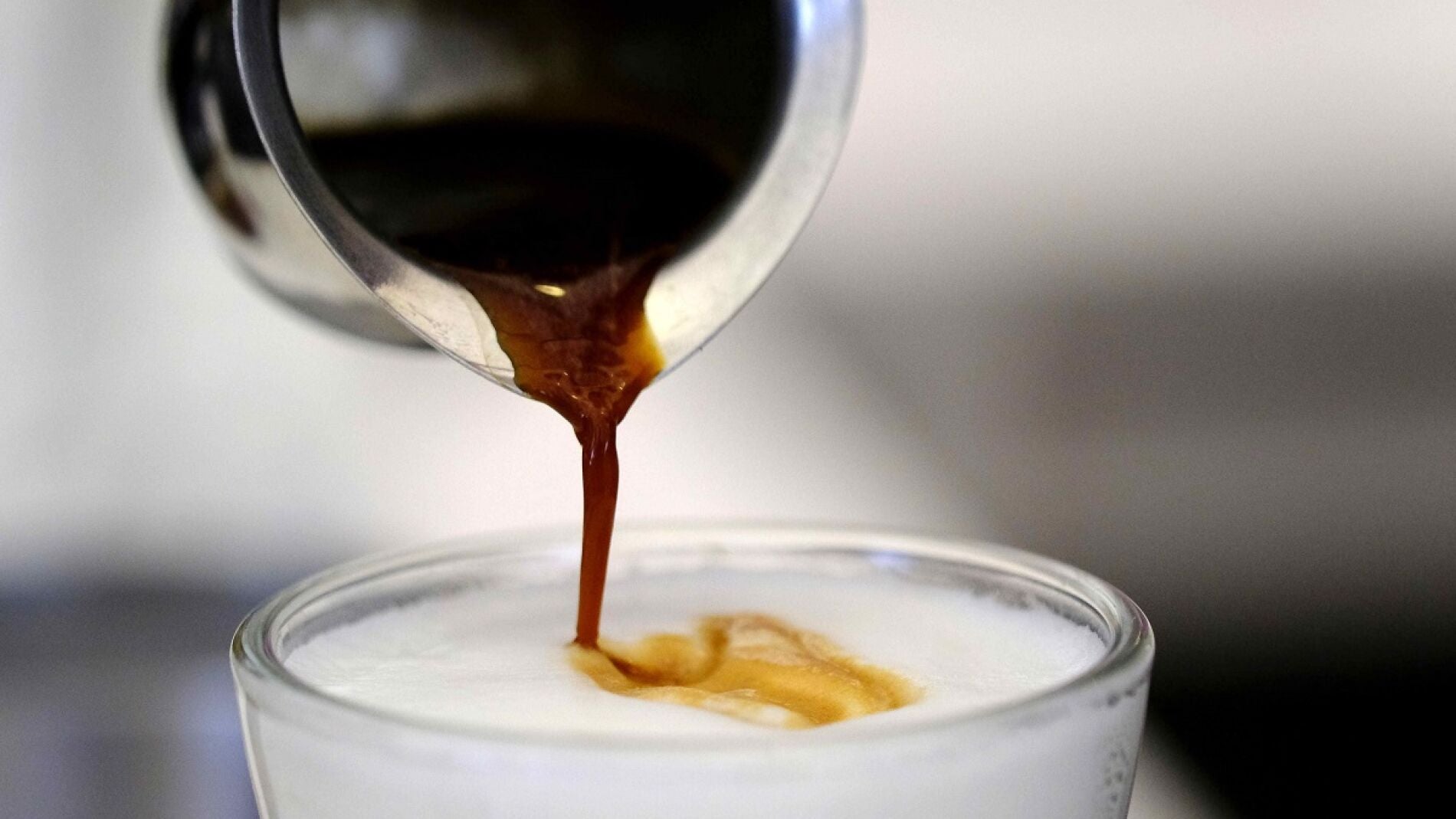 Imagen de un caf&eacute; con leche