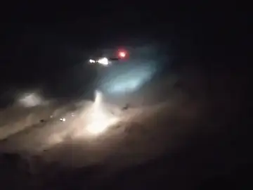 Rescate extremo y casi sin luz a un escalador que se rompió una pierna arrastrado por una avalancha Rescate extremo y casi sin luz a un escalador que se rompió una pierna arrastrado por una avalancha