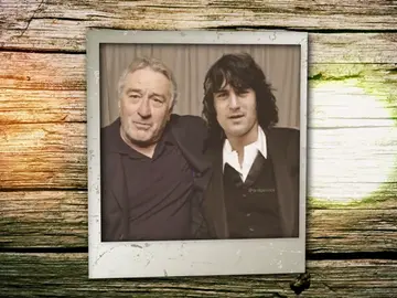 Un fotógrafo realiza montajes fotográficos de famosos como Robert de Niro o David Bowie de su niñez a su madurez Un fotógrafo realiza montajes fotográficos de famosos como Robert de Niro o David Bowie de su niñez a su madurez