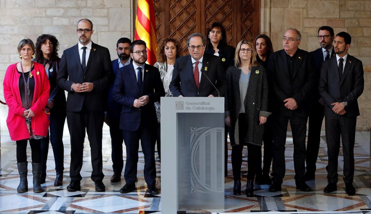El presidente de la Generalitat, Quim Torra, acompañado por los miembros de su gobierno El presidente de la Generalitat, Quim Torra, acompañado por los miembros de su gobierno