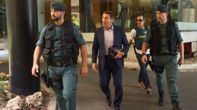 ESTRENOS: 'El reino', lo último de Rodrigo Sorogoyen, y 'El reverendo' llegan a los cines 