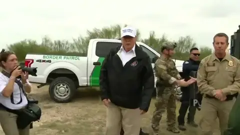 El muro de Trump profanaría tumbas y lugares sagrados, según una tribu indígena El muro de Trump profanaría tumbas y lugares sagrados, según una tribu indígena