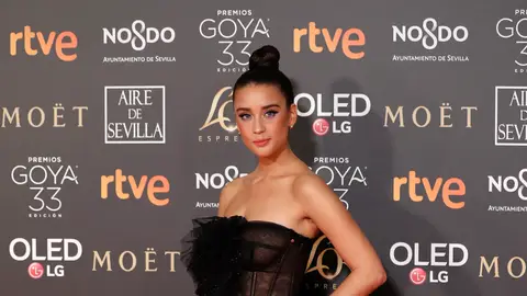 María Pedraza, de Dolce&Gabbana Alfombra roja Premios Goya 2019