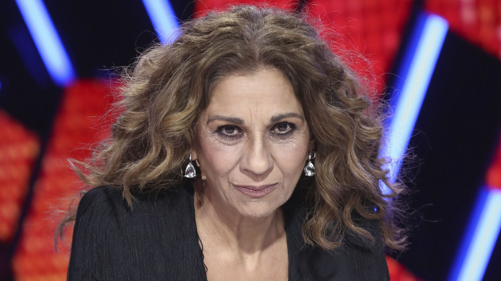 Una emocionada Lolita dice adiós a Chenoa, Àngel Llàcer y Carlos Latre con unas emotivas palabras