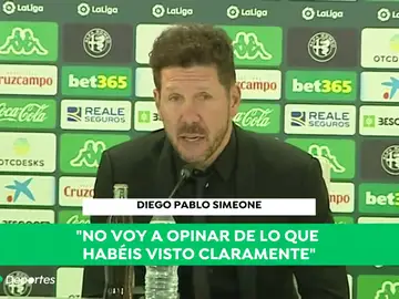 Simeone, sobre el penalti a Morata: "Se ha visto claramente, pero no es justo hablar de eso tras una derrota" Simeone, sobre el penalti a Morata: "Se ha visto claramente, pero no es justo hablar de eso tras una derrota"