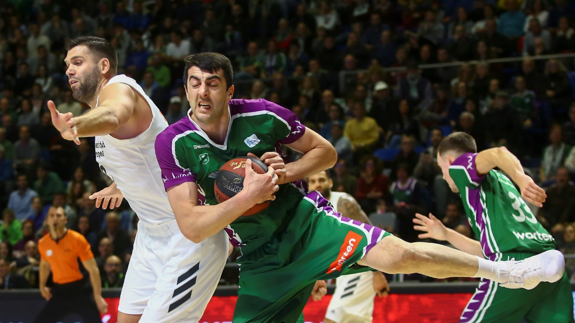 Shermadini puja con Reyes Shermadini puja con Reyes