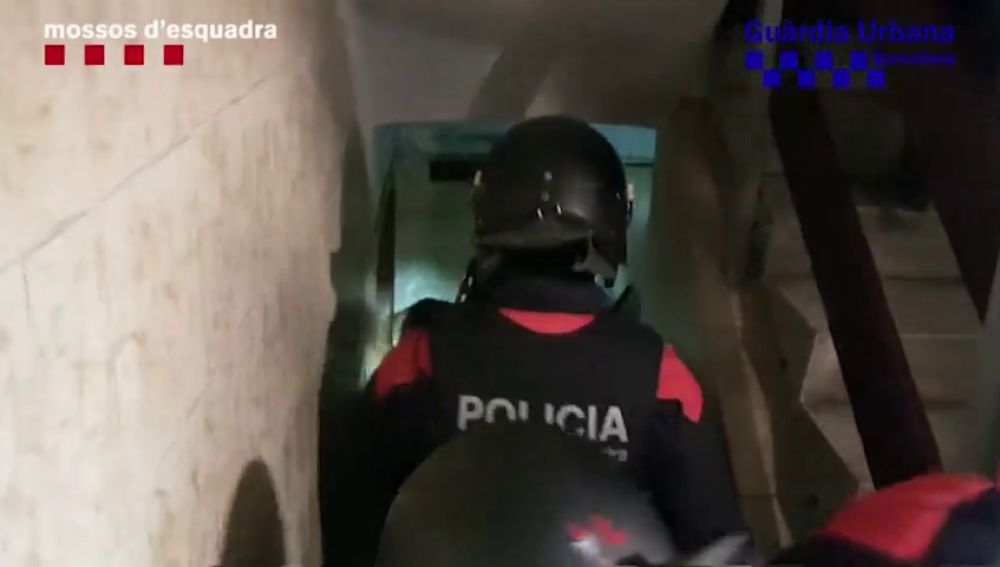 Detenido un traficante de cocaína que tenía más de 130 gramos de droga en su domicilio de Barcelona