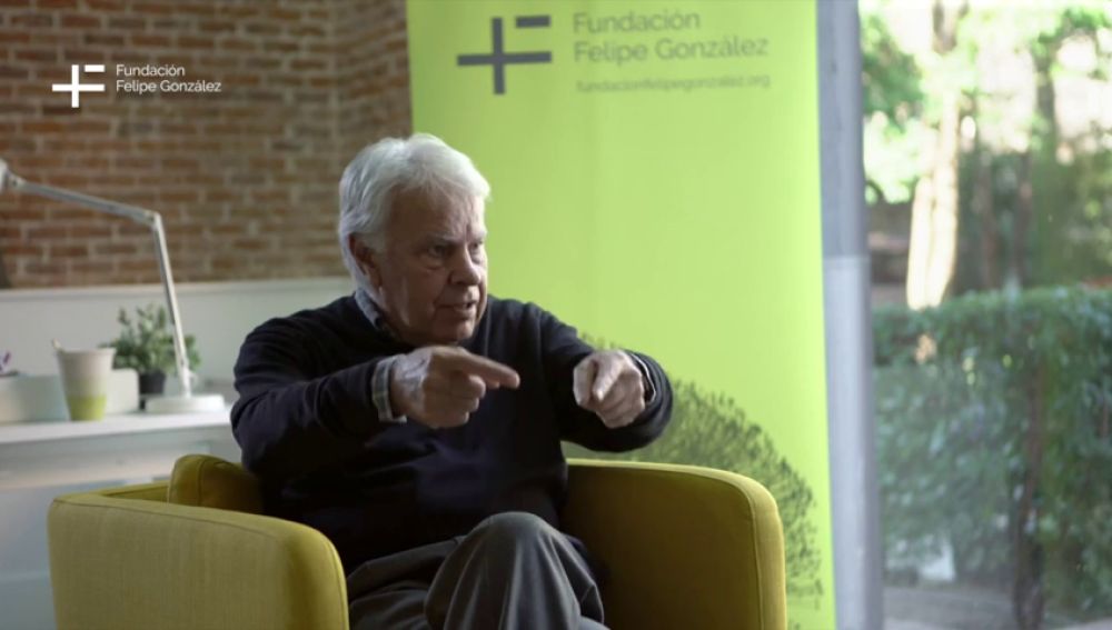 Felipe González: "Estamos entrando en un aquelarre que España no se merece"
