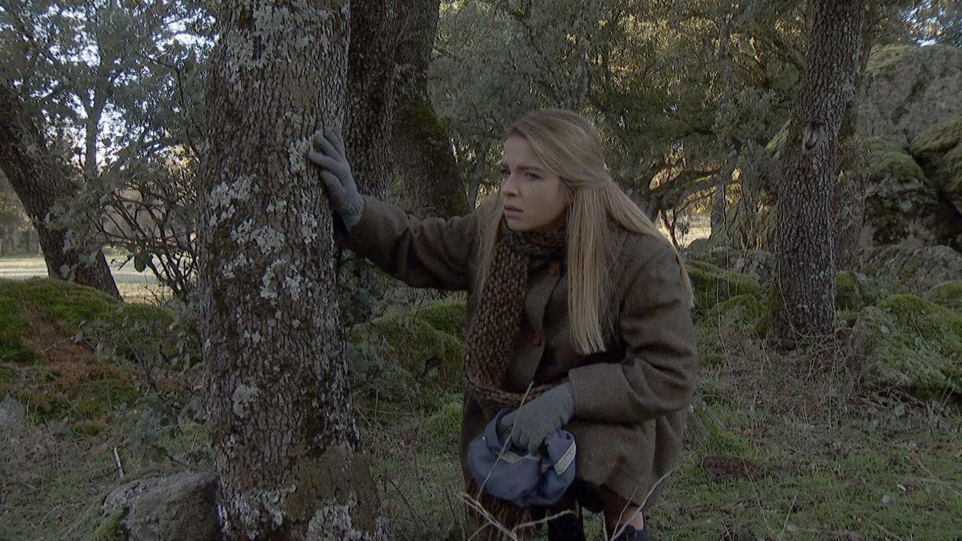 Antolina se convierte en la esp&iacute;a de Isaac 