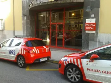 Comisiaría de la Policía Local de Gijón Comisiaría de la Policía Local de Gijón