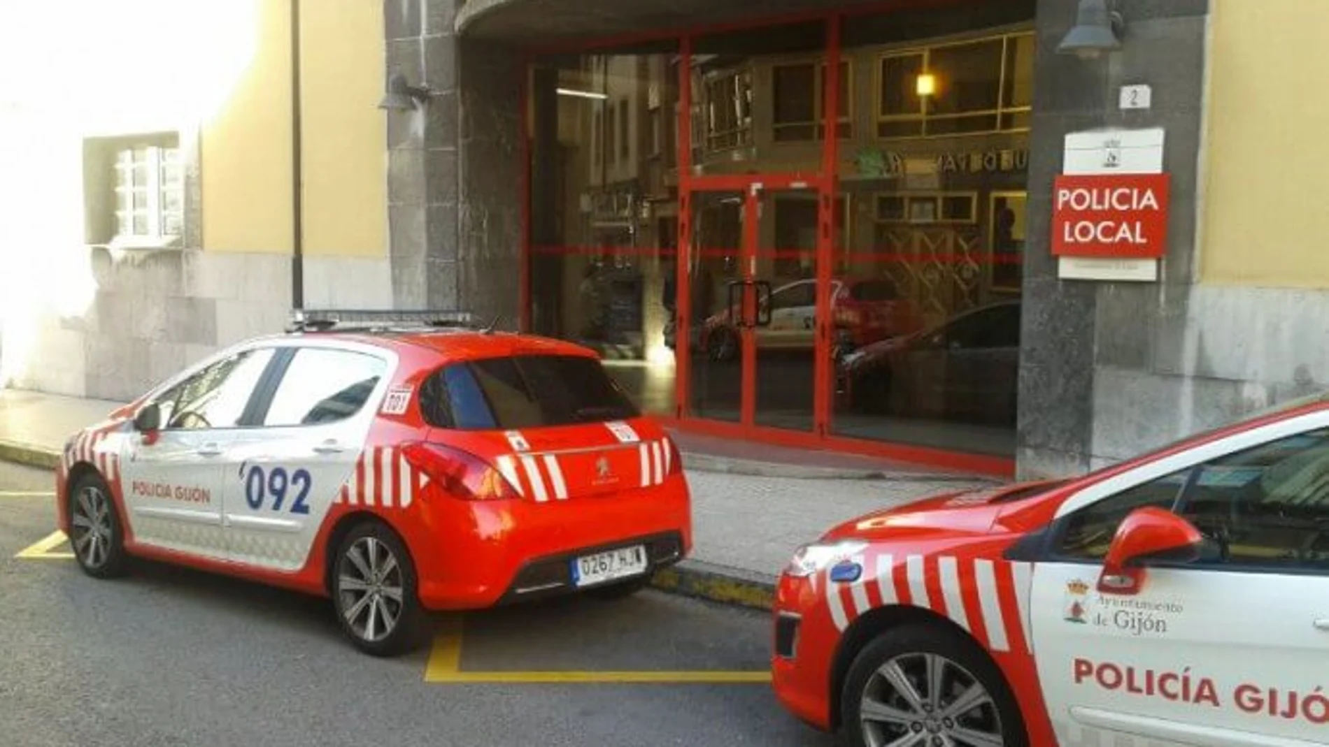 Comisiaría de la Policía Local de Gijón Comisiaría de la Policía Local de Gijón