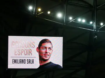 El tributo del Nantes a Emiliano Sala El tributo del Nantes a Emiliano Sala