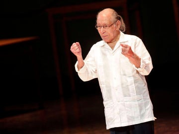 El autor, dramaturgo y director teatral Salvador Távora tras recibir el Premio Max de Honor en 2017