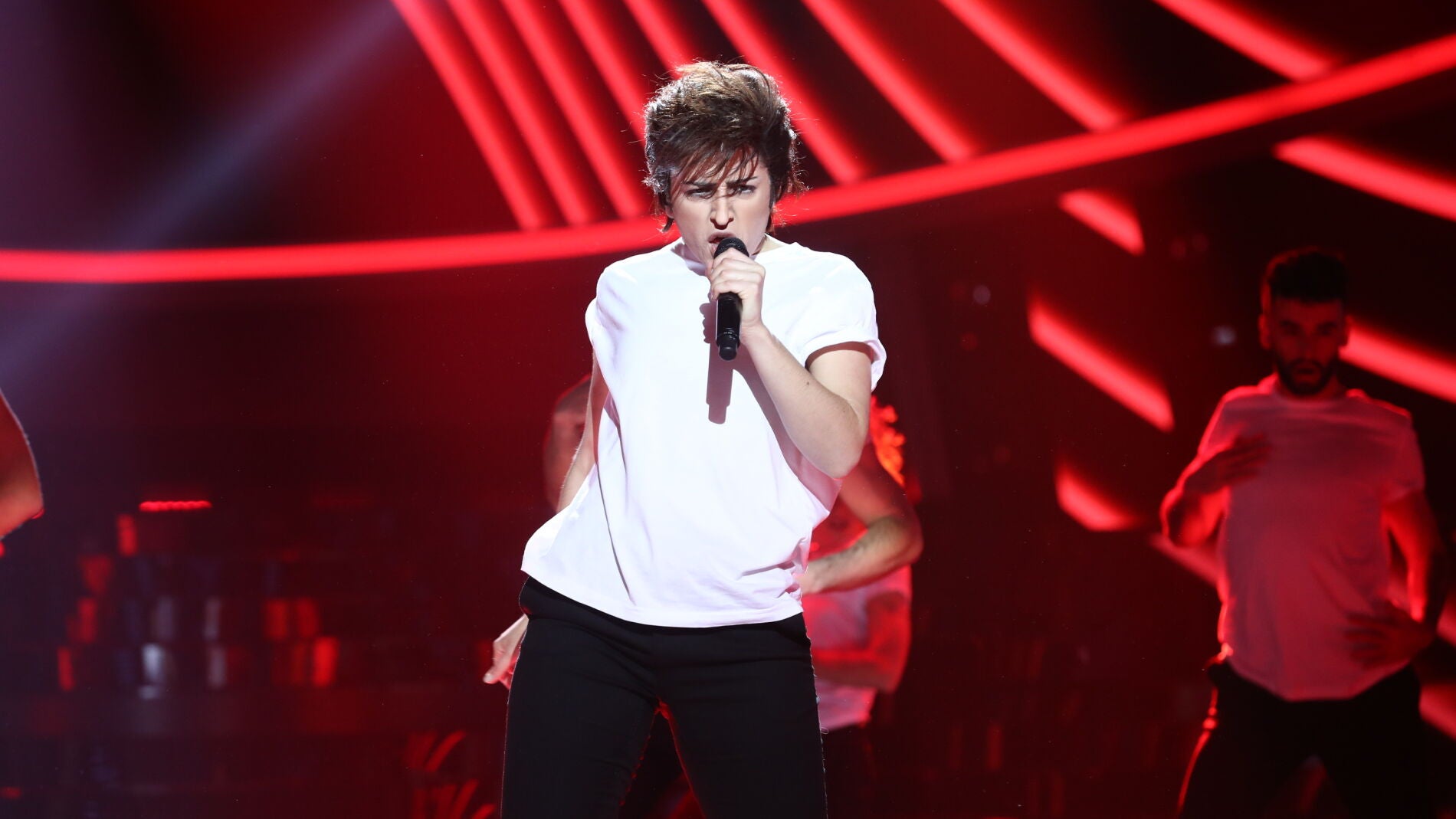 V&iacute;deo actuaci&oacute;n Mimi como Lady Gaga 