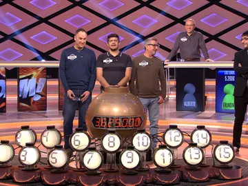 Descubre las tres preguntas que se les han resistido a 'Los Lobos' en la bomba final de '¡Boom!' Descubre las tres preguntas que se les han resistido a 'Los Lobos' en la bomba final de '¡Boom!'