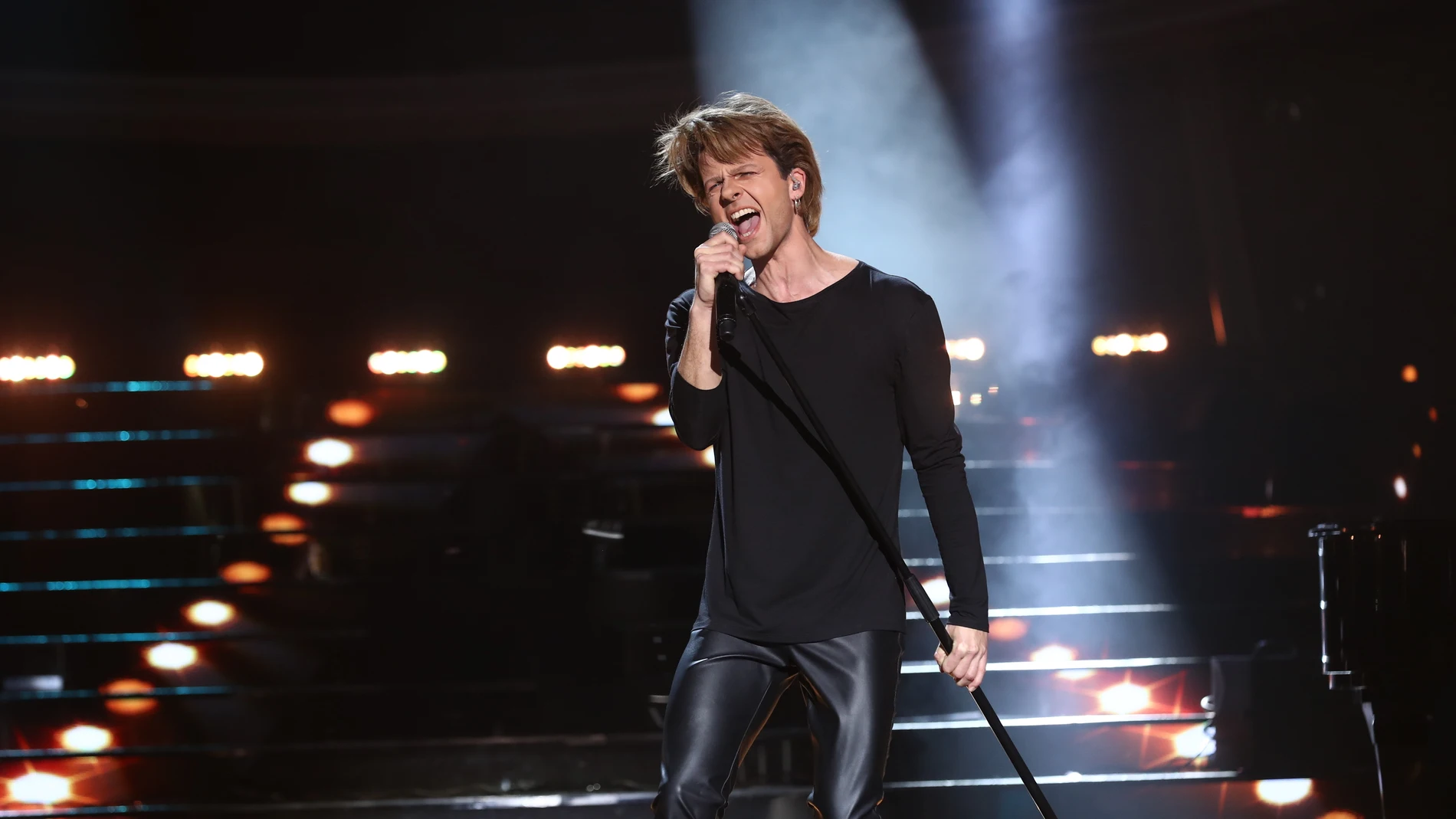 Vídeo actuación Jordi Coll como Bon Jovi