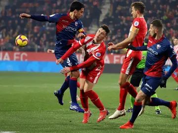 Etxeita, ante Valery Etxeita, ante Valery