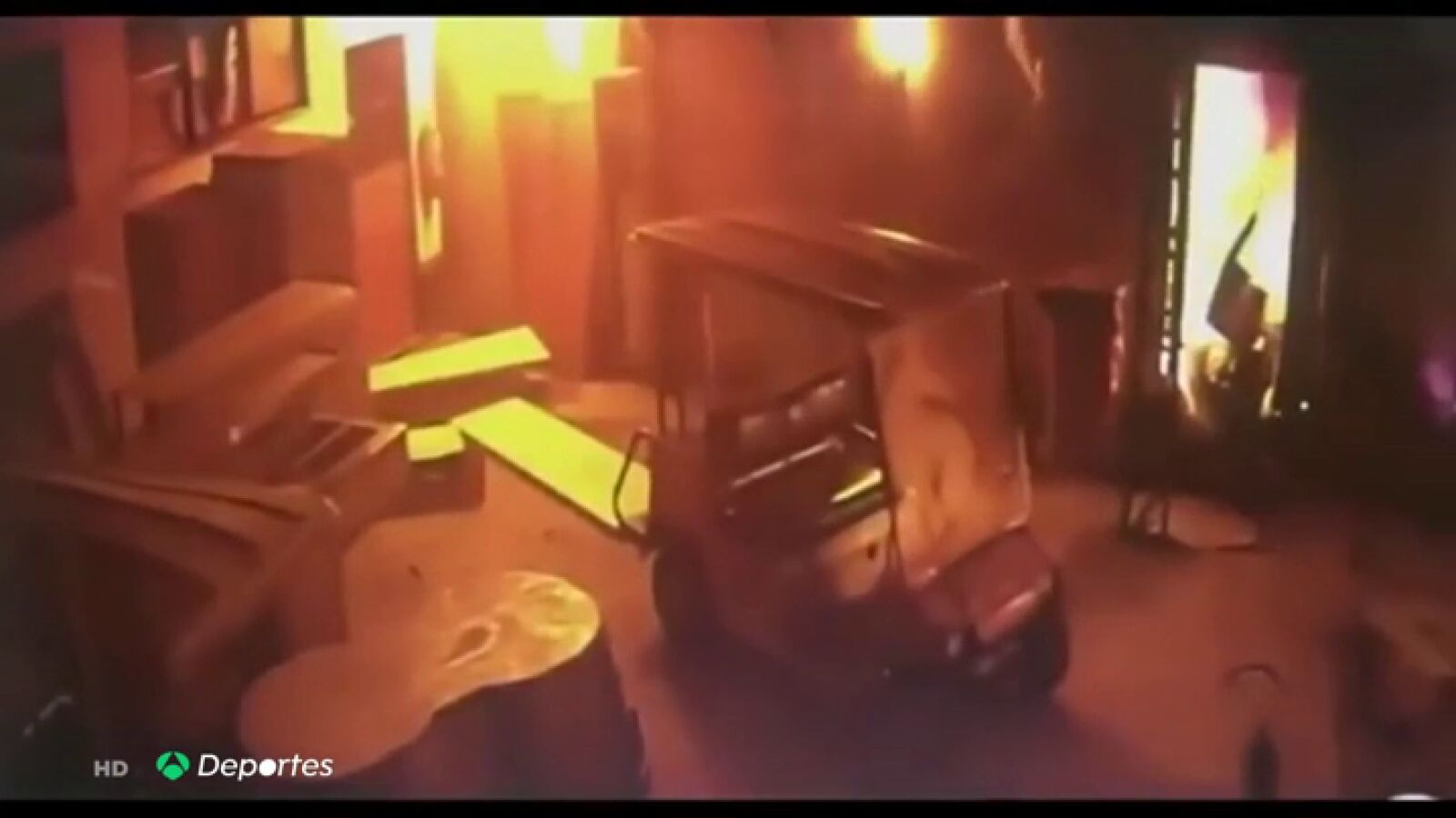 El Flamengo difunde el vídeo del momento en el que se produjo la explosión que originó el incendio de su academia