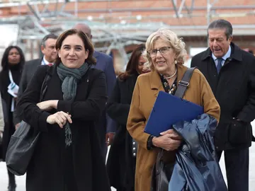 La alcaldesa de Barcelona, Ada Colau y la alcaldesa de Madrid, Manuela Carmena La alcaldesa de Barcelona, Ada Colau y la alcaldesa de Madrid, Manuela Carmena