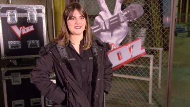 Natalia Bradi, la talent que da clases de canto a niños: 