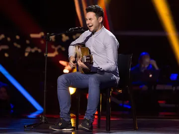 Vídeo: Kiko Peña canta ‘Lágrimas negras’ en las ‘Audiciones a ciegas’ Vídeo: Kiko Peña canta ‘Lágrimas negras’ en las ‘Audiciones a ciegas’